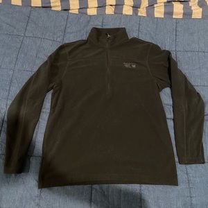 Mens. Black. Large. Fleece